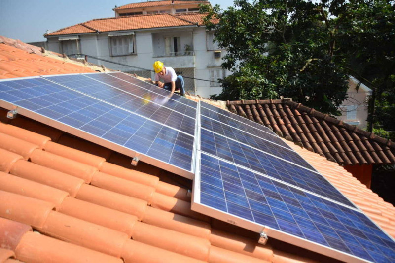 Energia Solar: Piauí e mais 10 estados correm risco de apagão por sobrecarga na rede elétrica