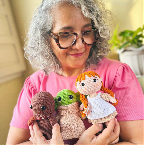 Fran apostou na criação de amigurumis e expandiu vendas de crochê - (Foto: Criativa Crocheteria)