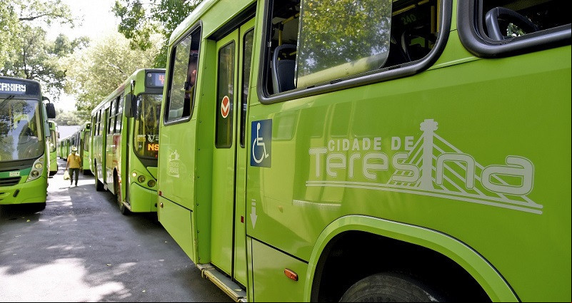 Mudança em proposta enviada pela Prefeitura ao Setut pode prolongar greve dos ônibus