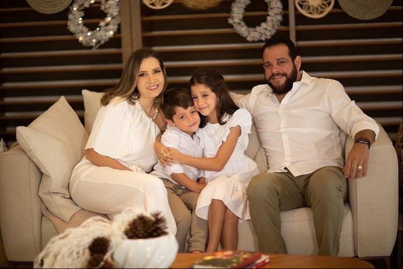 Hoje (7) o médico Lúcio Alberto Monteiro comemora mais um ano de vida com a família reunida