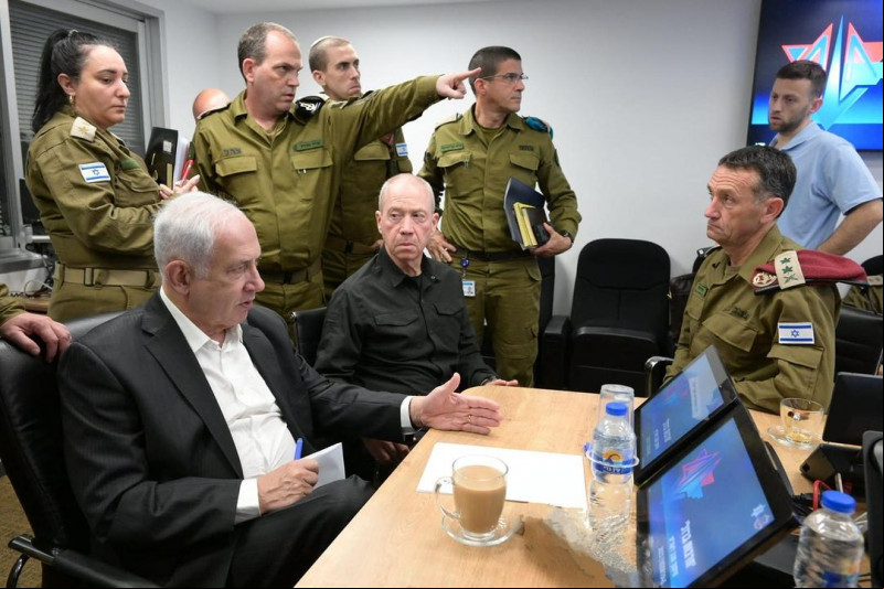 Guerra em Israel: Número de mortos chega a 820; brasileiros relatam apreensão