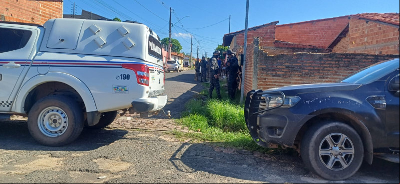 Em Timon, policial militar do Piauí entra em surto e é conduzido pela Polícia