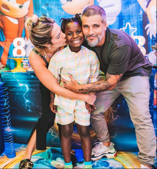 Influencer é condenada a 8 anos de prisão por racismo contra filha de Bruno Gagliasso e Giovanna Ewbank