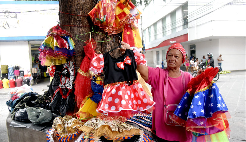 Comerciantes do centro de Teresina comemoram crescimento nas vendas às vésperas do carnaval