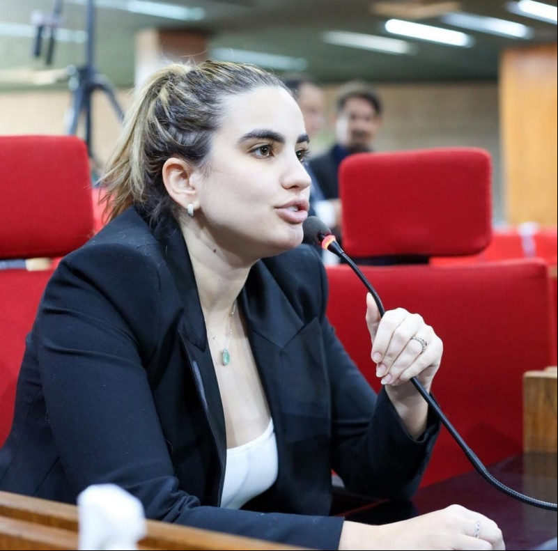 Bárbara do Firmino se fortalece com o recuo de Joel Rodrigues